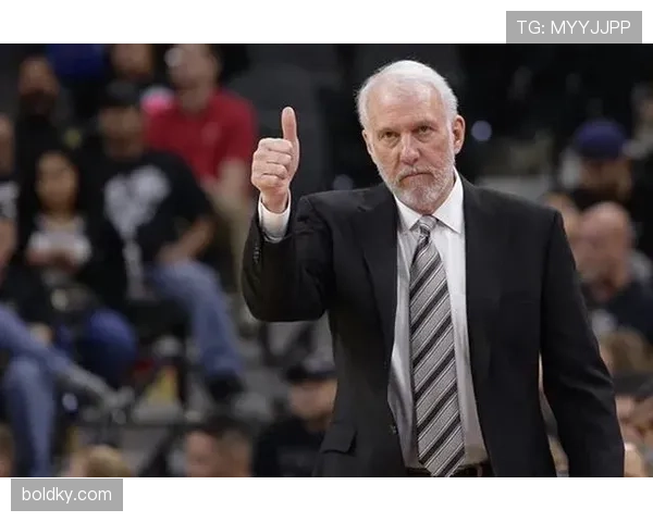 尼科·威廉斯在攻防转换中的反击作用解析